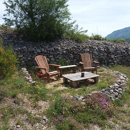 Un Petit Coin De Paradis Orpierre Kültér fotó