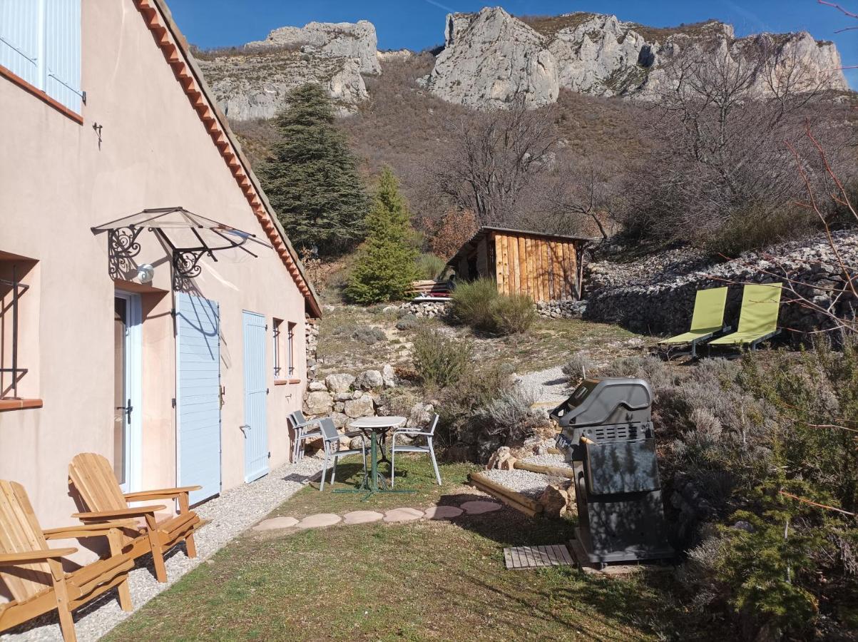 Un Petit Coin De Paradis Orpierre Kültér fotó